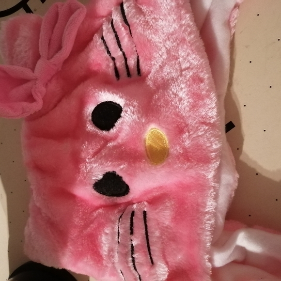 Winter pink cat hat/scarf with pockets - Picture 3 of 5